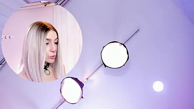 Snapshot of Kate_bunny_ chatting on 11/26/25, 11:33 Kate bunny online show from 11/26/25, 11:33