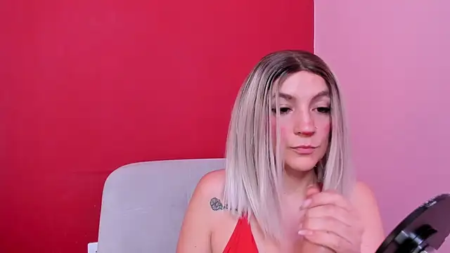 Kate bunny  online show from 05/03/26, 10:32