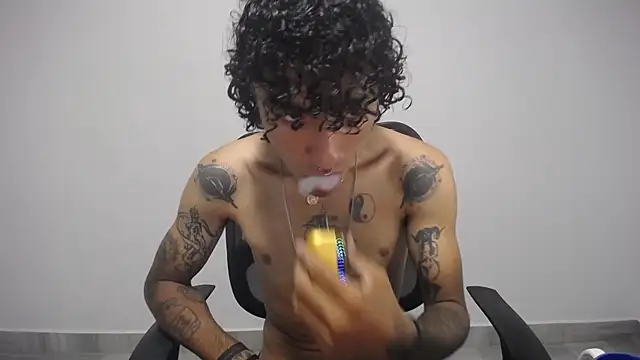 present the magic online show from 02/17/25, 09:08