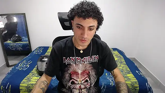 present the magic online show from 10/31/25, 10:44