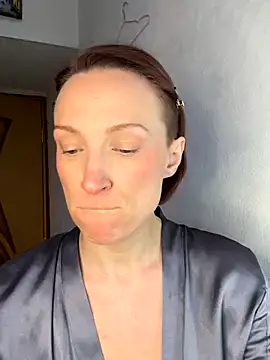 UmaTruewoman online show from 11/15/25, 06:00