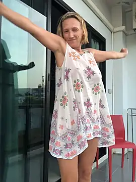 UmaTruewoman online show from 04/10/26, 12:27