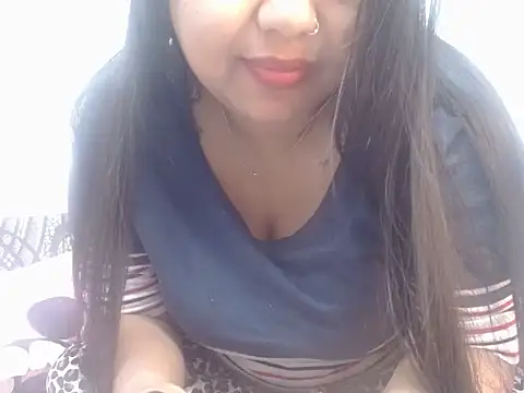 Snapshot of TASHa009 chatting on 12/19/24, 09:29 TASHa009 online show from 12/19/24, 09:29