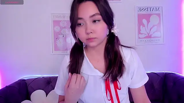 Fluffy Rose online show from 01/19/25, 07:57