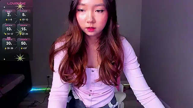 Fluffy Rose online show from 11/04/25, 03:16