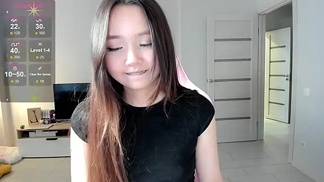 Fluffy Rose online show from 03/02/26, 07:15