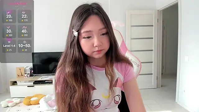 Fluffy Rose online show from 06/16/26, 01:08