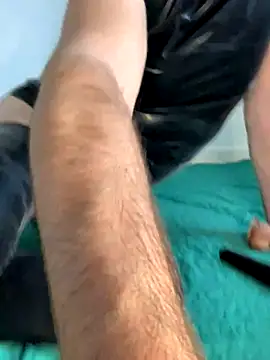 Snapshot of Sexmastre12 chatting on 12/20/25, 11:06 Sexmastre12 online show from 12/20/25, 11:06