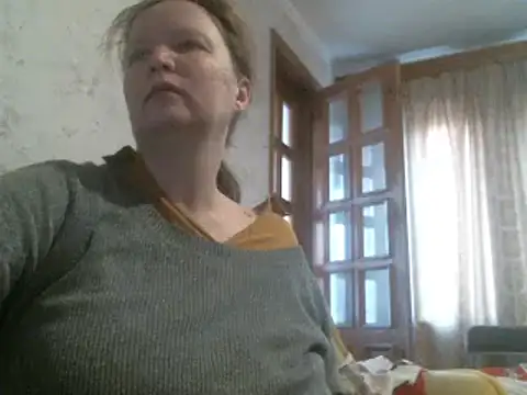 Snapshot of Isolda25 chatting on 01/16/25, 06:35 Isolda25 online show from 01/16/25, 06:35