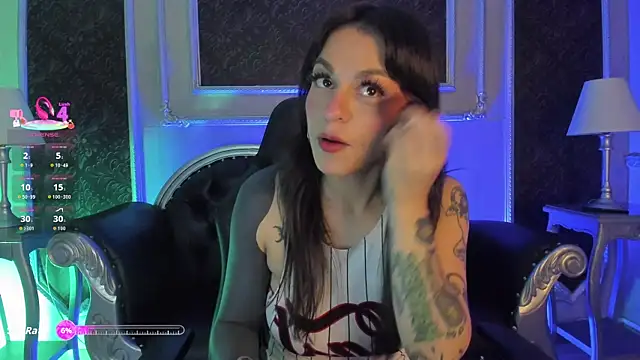 Snapshot of MeganDraco_ chatting on 05/04/26, 12:56 MeganDraco online show from 05/04/26, 12:56