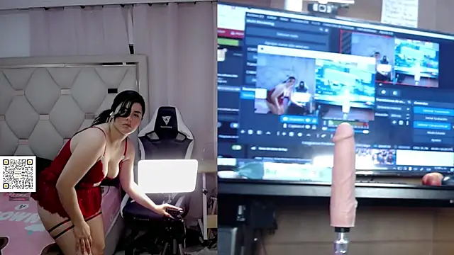 Snapshot of Tamaraa_wet chatting on 11/15/25, 05:05 Tamaraa wet online show from 11/15/25, 05:05