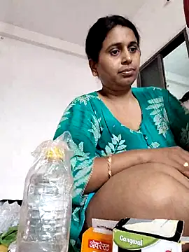 Snapshot of Rasmalai786 chatting on 05/30/26, 05:37 Rasmalai786 online show from 05/30/26, 05:37