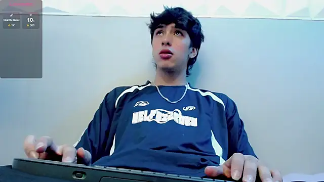 Snapshot of Jake_tripp chatting on 10/30/25, 03:52 Jake tripp online show from 10/30/25, 03:52