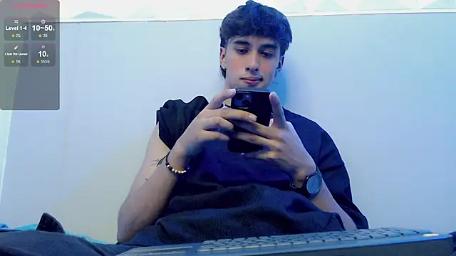 Snapshot of Jake_tripp chatting on 11/21/25, 04:22 Jake tripp online show from 11/21/25, 04:22