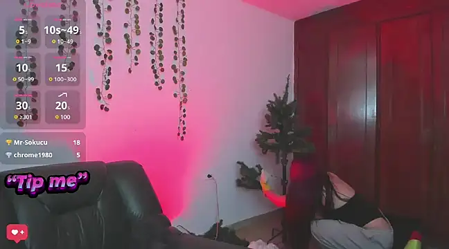 Snapshot of bonnie_moon_ chatting on 12/17/24, 10:22 bonnie moon online show from 12/17/24, 10:22