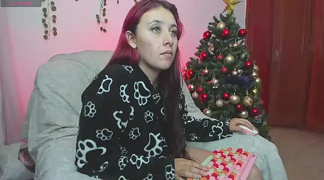 Snapshot of bonnie_moon_ chatting on 01/02/25, 11:06 bonnie moon online show from 01/02/25, 11:06