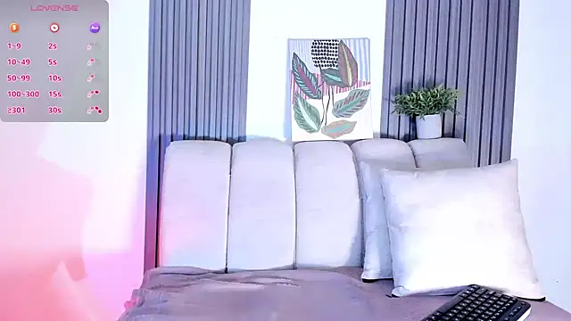 Kayla stern  online show from 05/15/26, 06:59