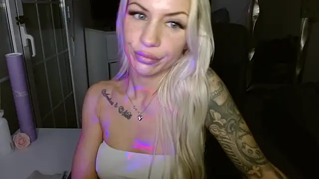 JuicyJanexo online show from 02/14/26, 08:00