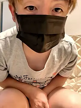 Snapshot of Osikokusama chatting on 11/21/25, 01:43 Osikokusama online show from 11/21/25, 01:43