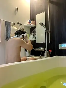 Snapshot of Osikokusama chatting on 12/21/25, 02:24 Osikokusama online show from 12/21/25, 02:24