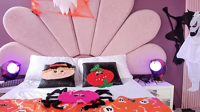 Snapshot of Susa1userma_ chatting on 10/31/25, 07:37 Susa1userma online show from 10/31/25, 07:37