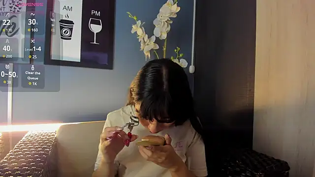 Snapshot of Susa1userma_ chatting on 11/28/25, 11:24 Susa1userma online show from 11/28/25, 11:24