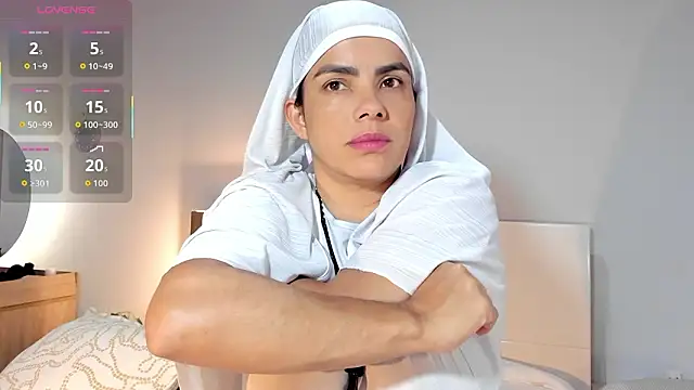 ClaraMariaMon online show from 03/16/26, 04:11