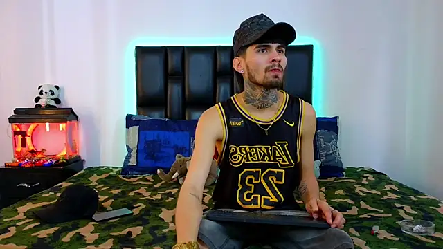 Brutal Sex Fucking online show from 03/05/26, 08:05