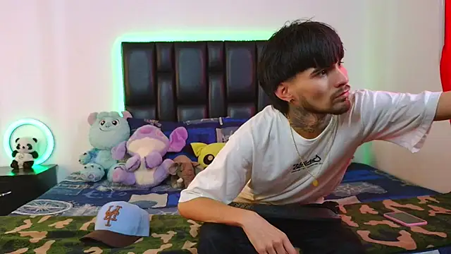 Brutal Sex Fucking online show from 05/13/26, 06:27