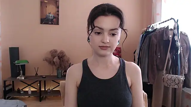 Snapshot of CuteRuby99 chatting on 05/27/26, 08:11 CuteRuby99 online show from 05/27/26, 08:11