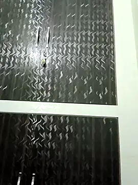 xyrus  online show from 03/12/25, 01:19