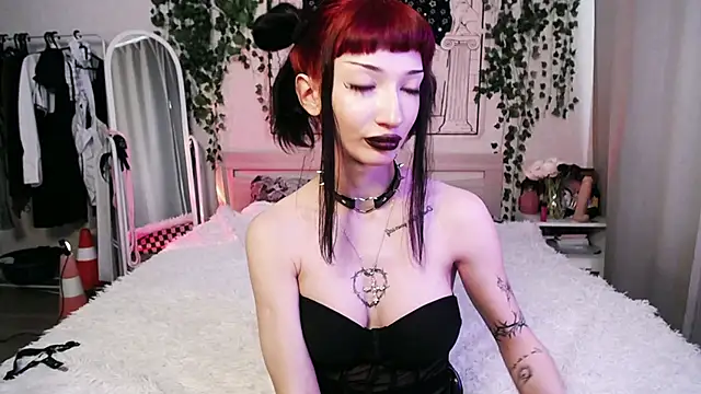 Snapshot of Marcellean chatting on 02/09/25, 07:38 Marcellean online show from 02/09/25, 07:38