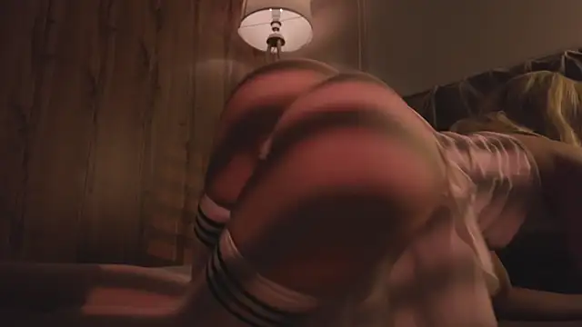 MariMaddison online show from 11/22/25, 07:35