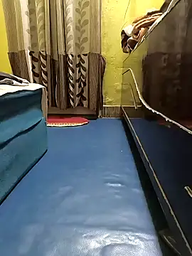 Snapshot of Shilpa_didi chatting on 02/04/25, 10:32 Shilpa didi online show from 02/04/25, 10:32