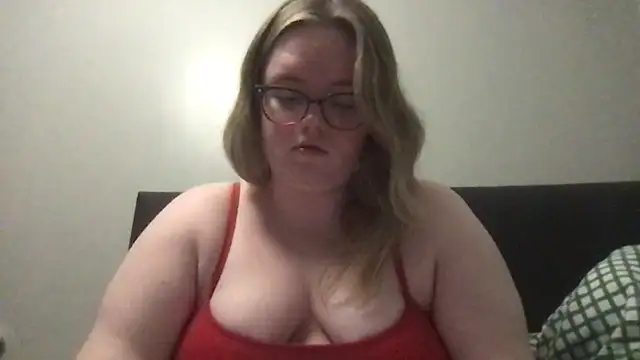 honeyyy24 online show from 02/26/26, 09:58