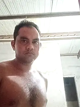 Snapshot of travieso2893 chatting on 02/16/25, 08:10 travieso2893 online show from 02/16/25, 08:10