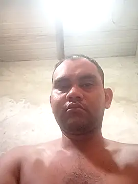 Snapshot of travieso2893 chatting on 03/04/25, 11:40 travieso2893 online show from 03/04/25, 11:40