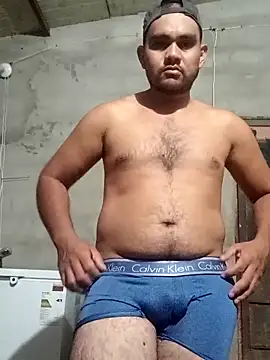 Snapshot of travieso2893 chatting on 03/09/25, 02:29 travieso2893 online show from 03/09/25, 02:29