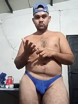 Snapshot of travieso2893 chatting on 10/06/25, 03:15 travieso2893 online show from 10/06/25, 03:15