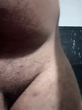 Snapshot of travieso2893 chatting on 10/24/25, 02:41 travieso2893 online show from 10/24/25, 02:41