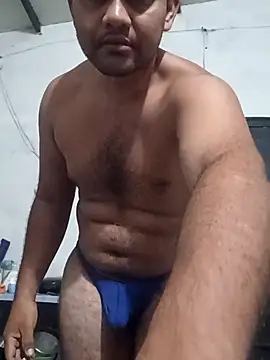 Snapshot of travieso2893 chatting on 11/09/25, 06:01 travieso2893 online show from 11/09/25, 06:01