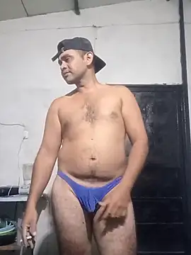 travieso2893 online show from 06/14/26, 03:52