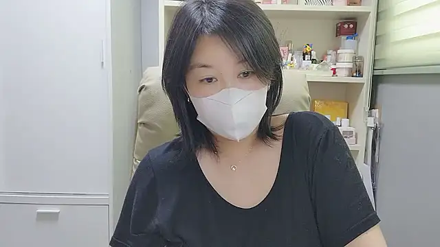 HaNa Kim online show from 06/22/26, 03:47