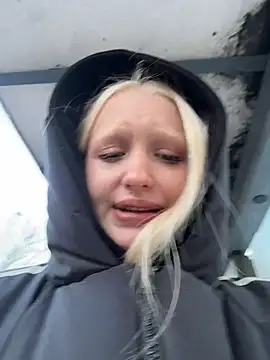 Snapshot of Milkyy_wway chatting on 02/06/26, 06:40 Milkyy wway online show from 02/06/26, 06:40