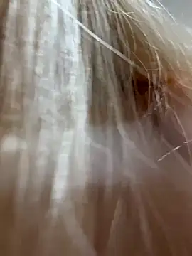 Lolitaxlola online show from 09/28/25, 12:10