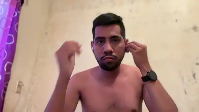 Snapshot of EnriquePersian197 chatting on 12/29/24, 08:48 EnriquePersian197 online show from 12/29/24, 08:48