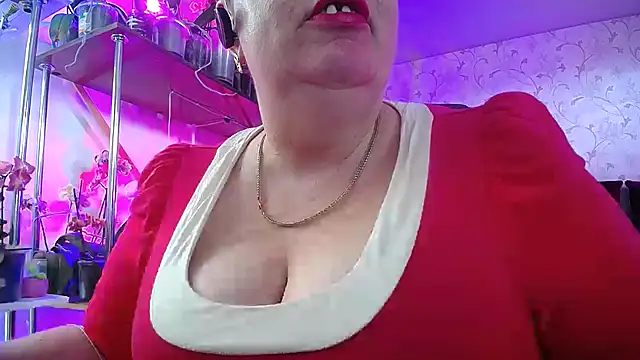  Sweet Woman online show from 03/22/25, 09:56