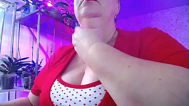  Sweet Woman online show from 11/18/25, 08:19