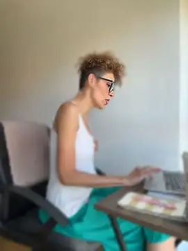 Snapshot of lavaldez chatting on 06/11/26, 11:08 lavaldez online show from 06/11/26, 11:08