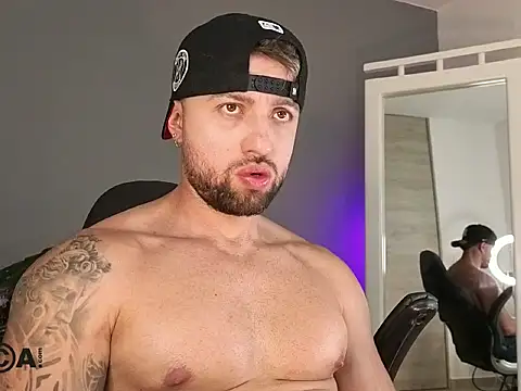 OwenMaximus814 online show from 02/23/26, 08:17